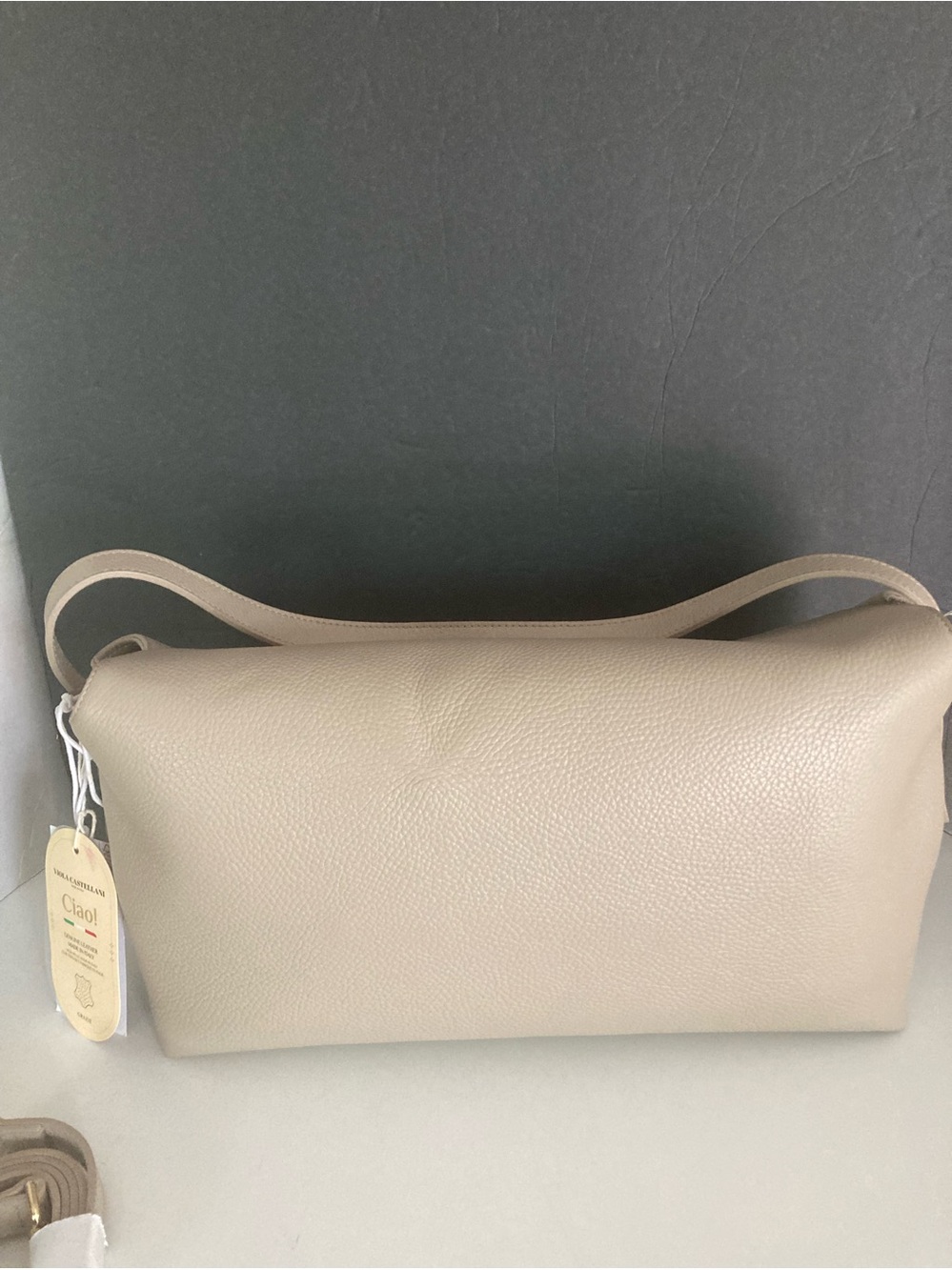 Viola Castellani Leather Shoulder Bag with Gold Hardware Pebbled Finish - Picture 3 of 7
